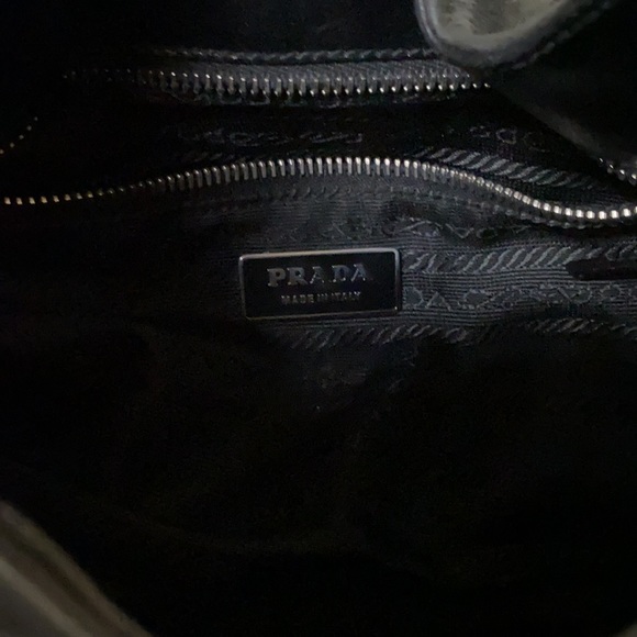 PRADA black leather purse - Picture 5 of 5
